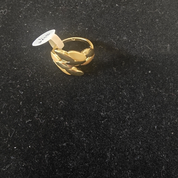 21kgp Dubai Jewelry Elegant Gold Leaf Ring - Picture 10 of 10